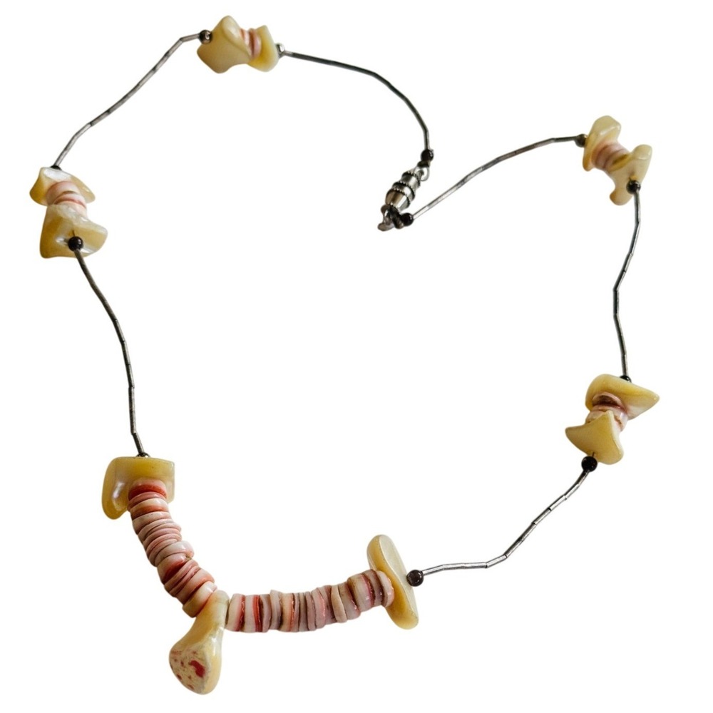 VTG‎ Navajo Zuni Heishi shell beaded necklace spiny oyster Mother of pearl beads